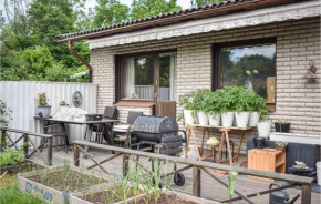 Beautiful Home In Ljungbyholm With Sauna, Ljungbyholm